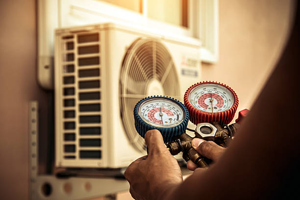 Professional Ac Installation technician working in Boiling Springs, PA